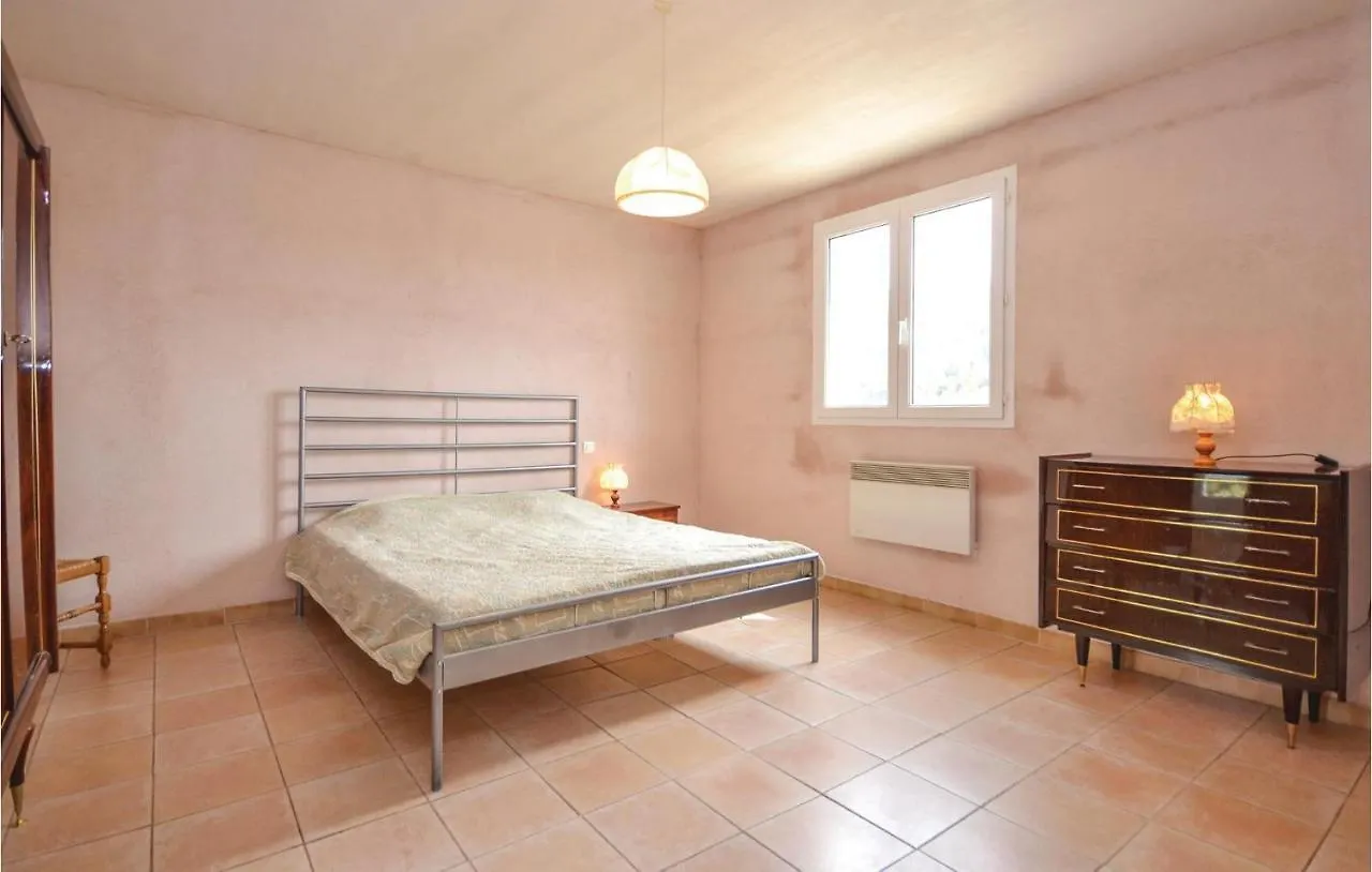 Holiday home 3 Bedroom Stunning Home In Bedoin France